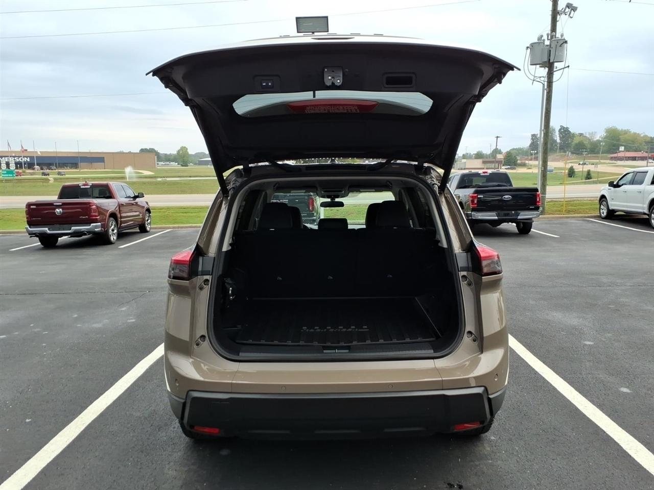 Nissan Rogue AWD Rock Creek *Ltd Avail* 2026