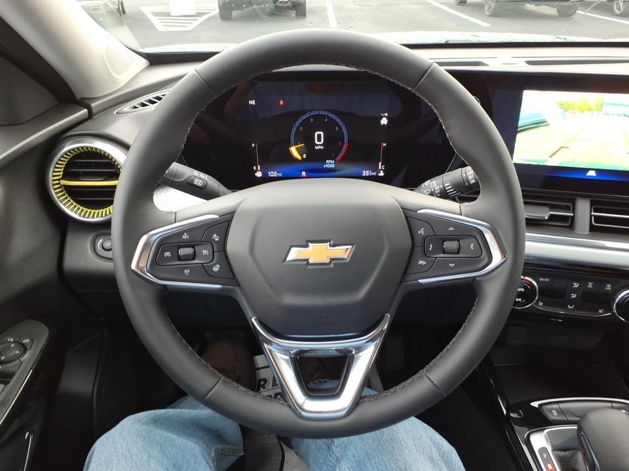 Chevrolet Trax FWD 4dr LT 2026