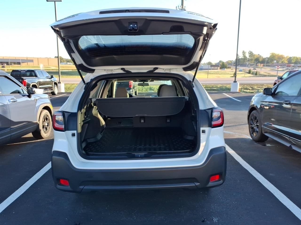 Subaru Outback Premium AWD 2024