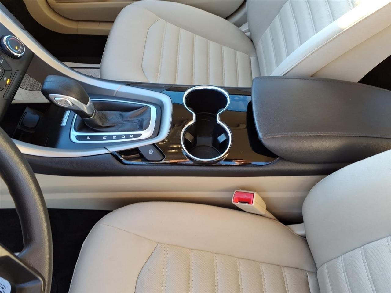 Ford Fusion 4dr Sdn SE FWD 2014