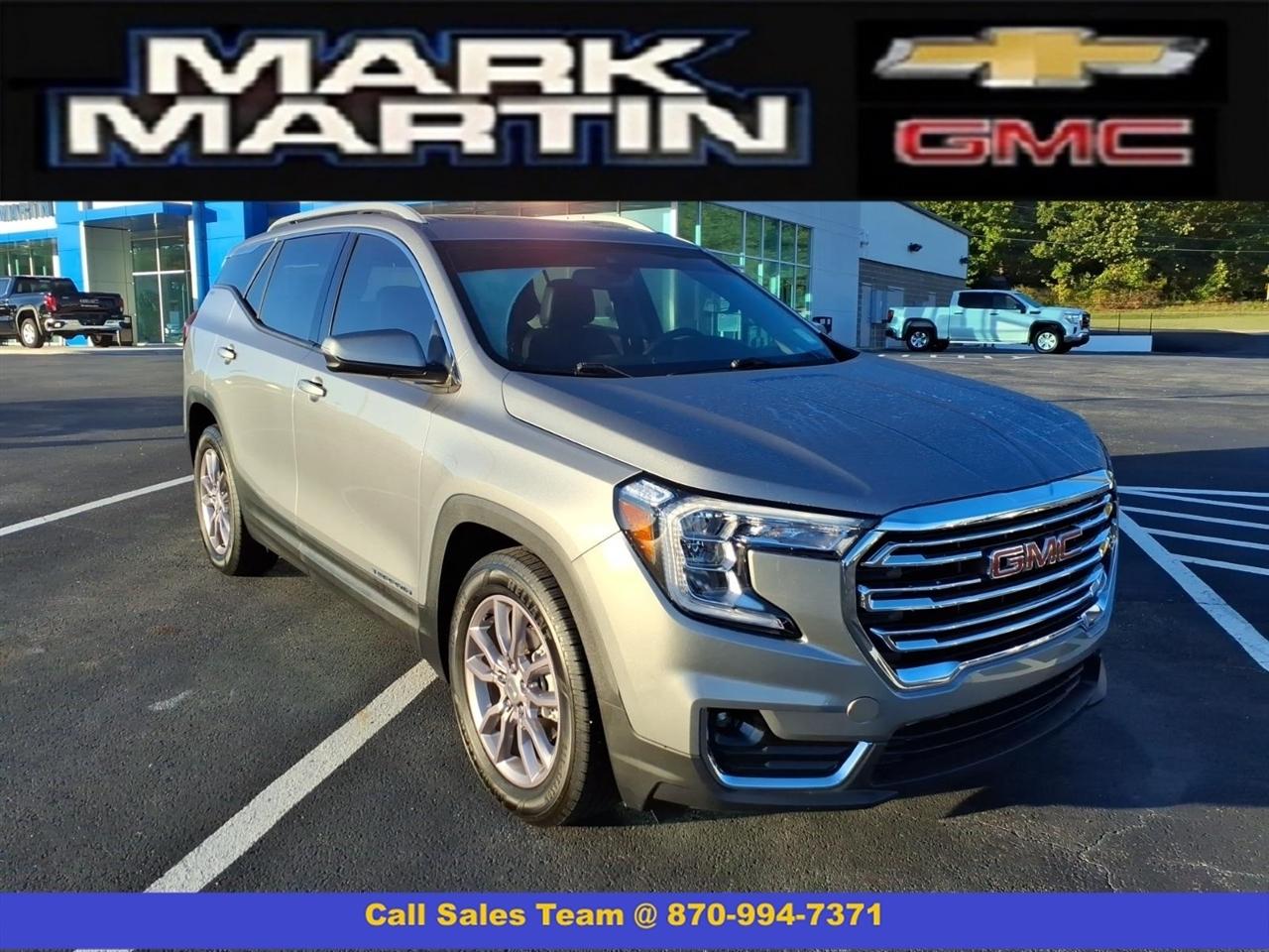 2023 GMC Terrain SLT