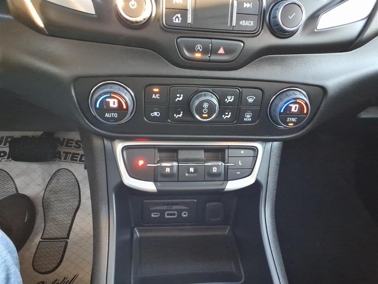 GMC Terrain FWD 4dr SLT 2023