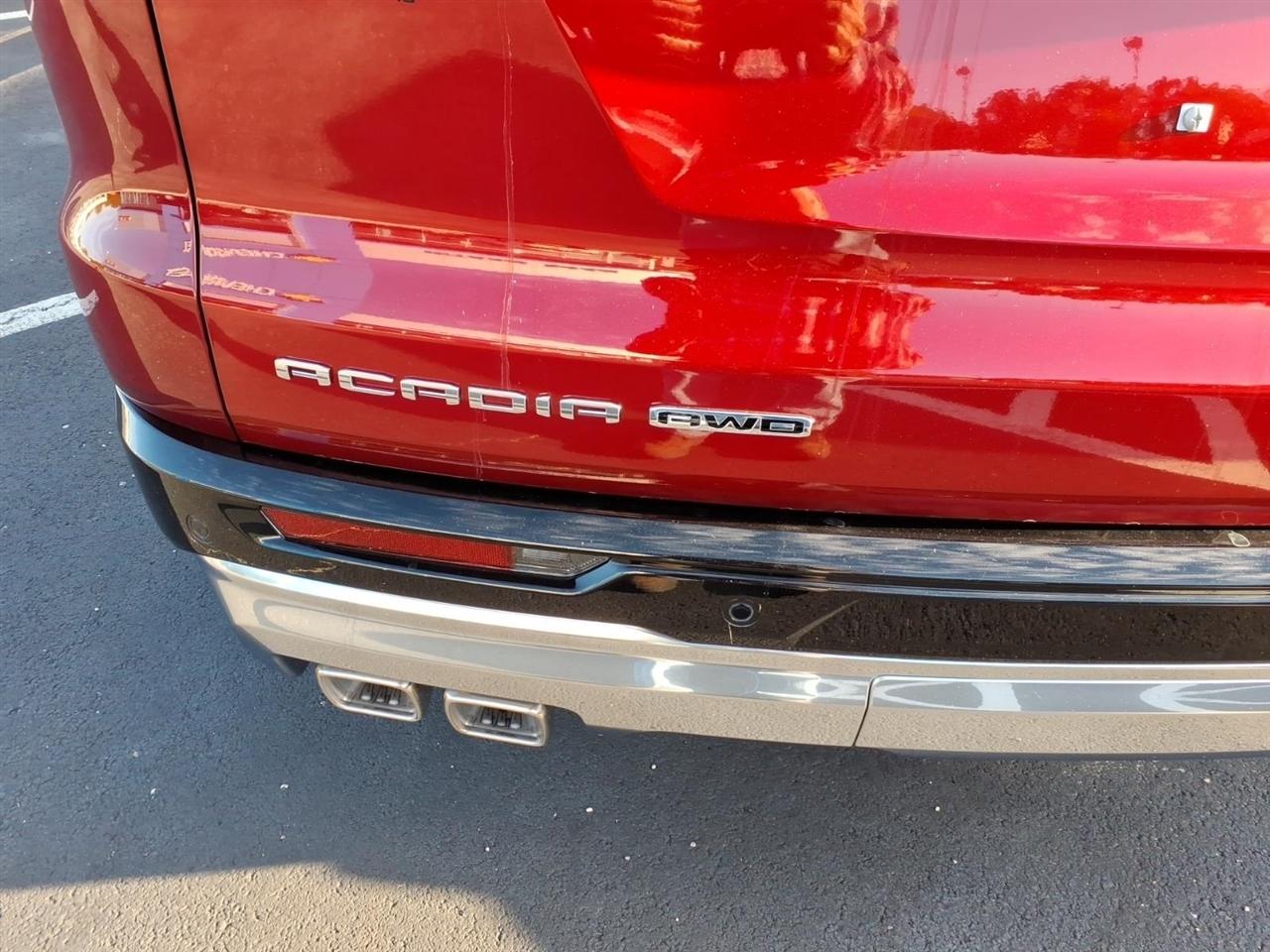 GMC Acadia AWD 4dr Denali 2027