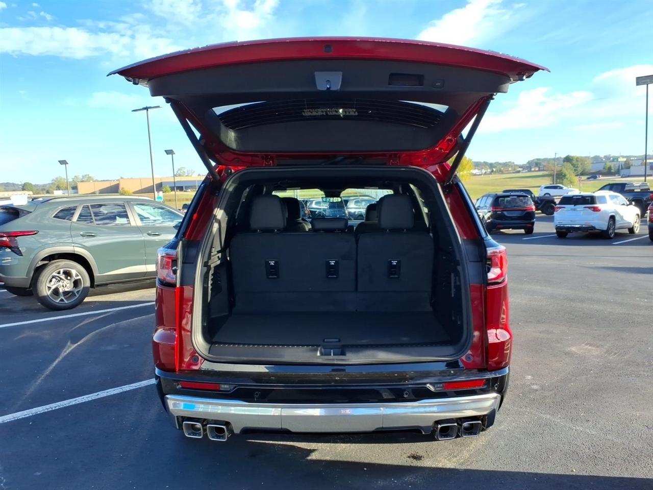 GMC Acadia AWD 4dr Denali 2027