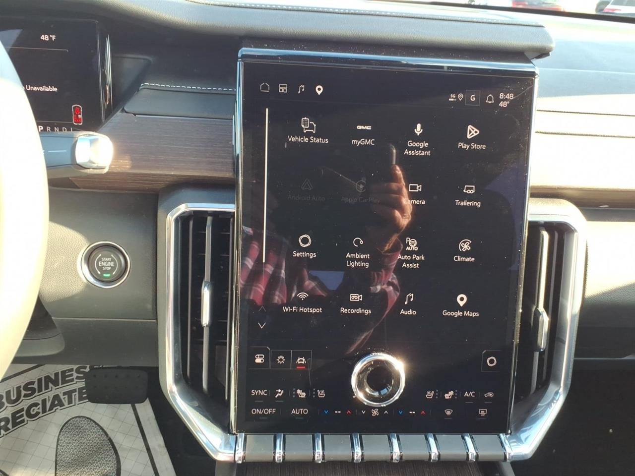 GMC Acadia AWD 4dr Denali 2027