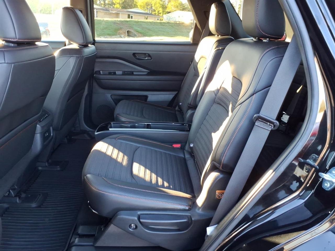 Nissan Pathfinder Rock Creek 4WD 2025