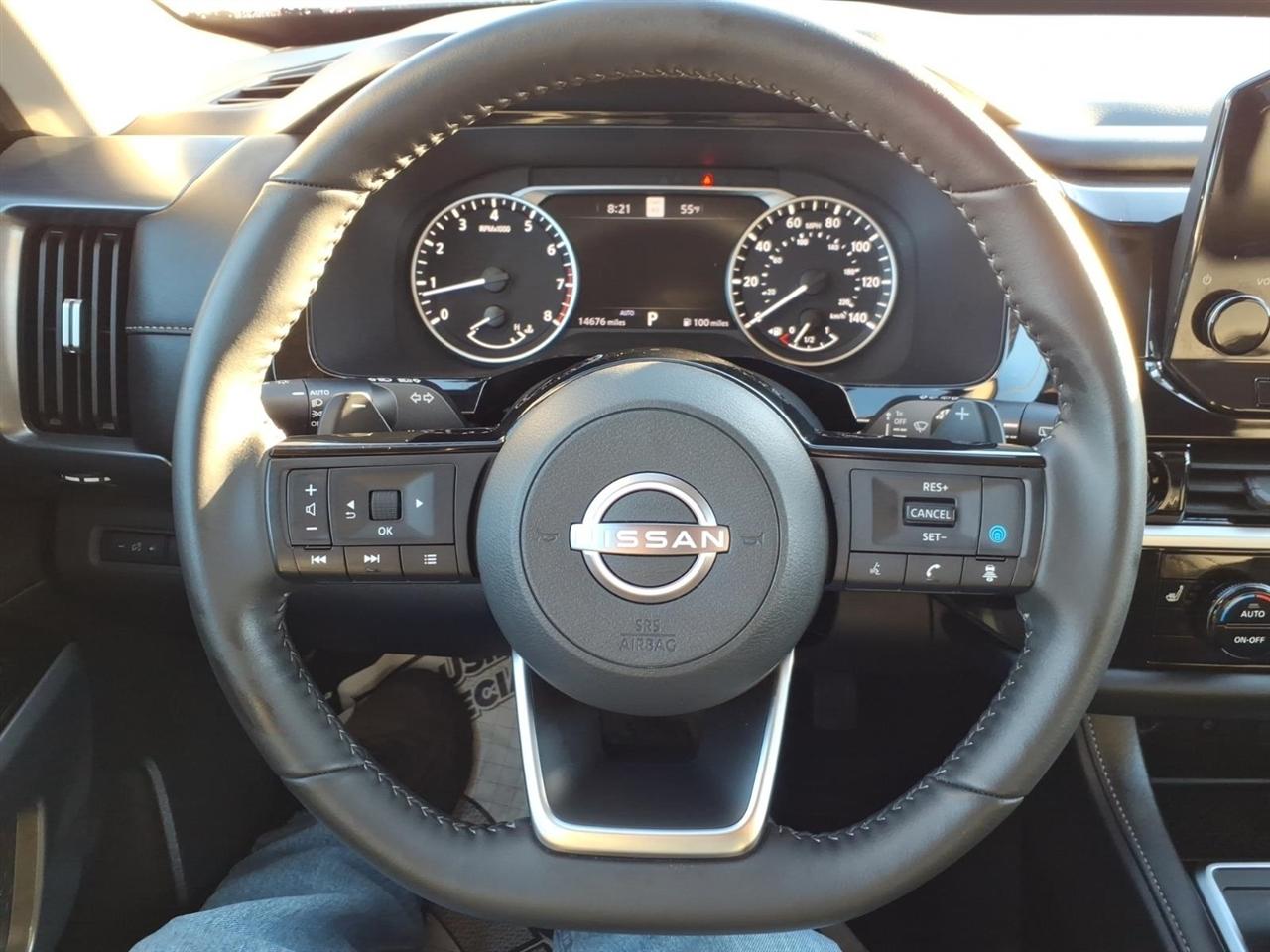 Nissan Pathfinder SL 4WD 2025