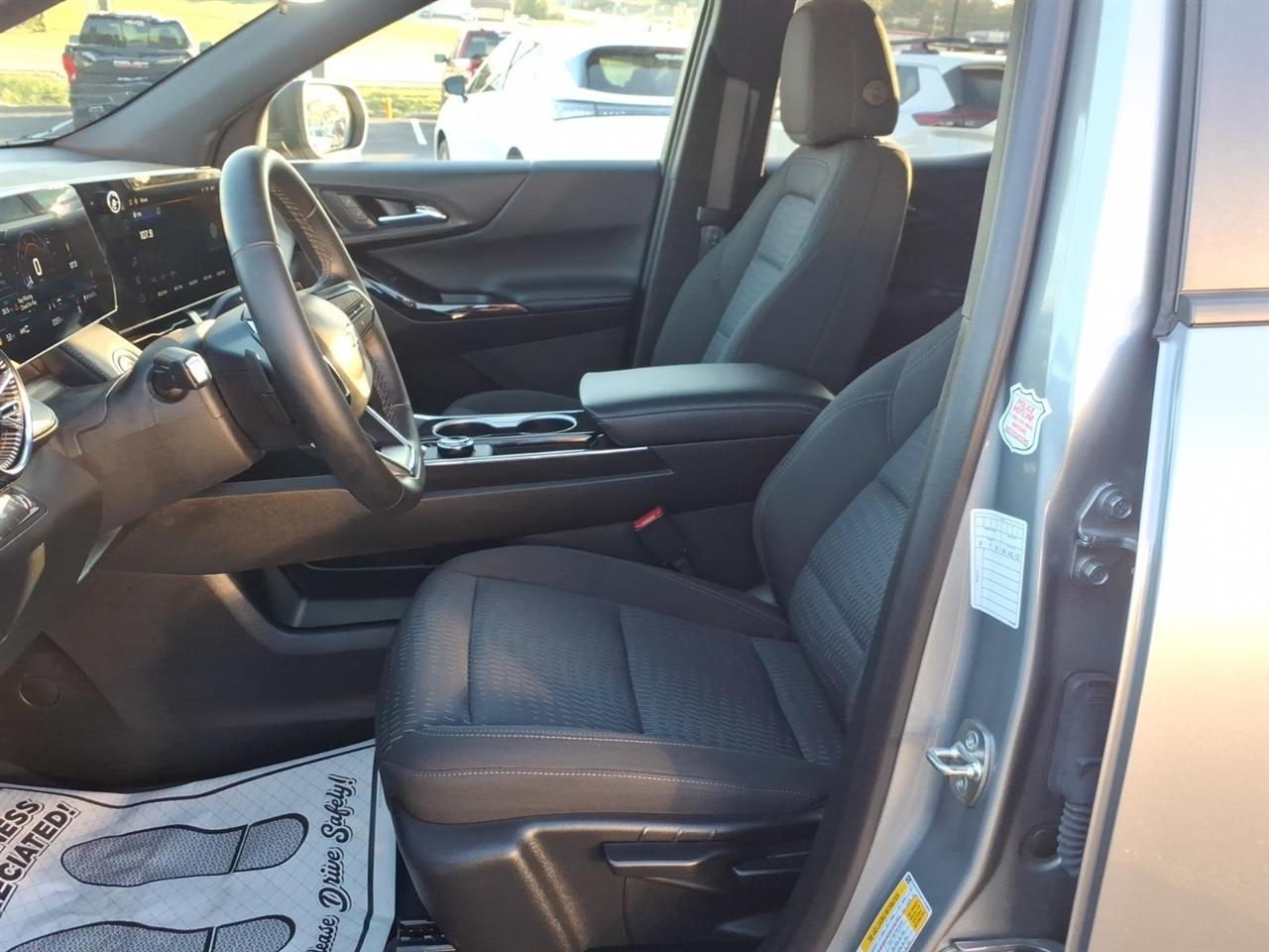 Chevrolet Equinox AWD 4dr LT w/2LT 2026