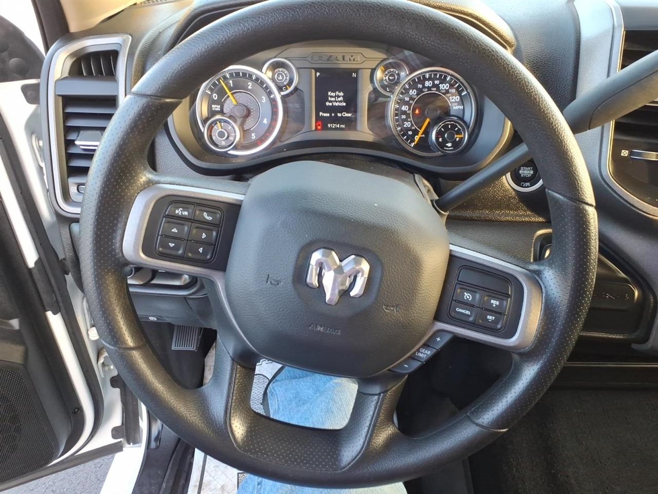 RAM 2500 Tradesman 4x4 Crew Cab 6'4" Box 2019