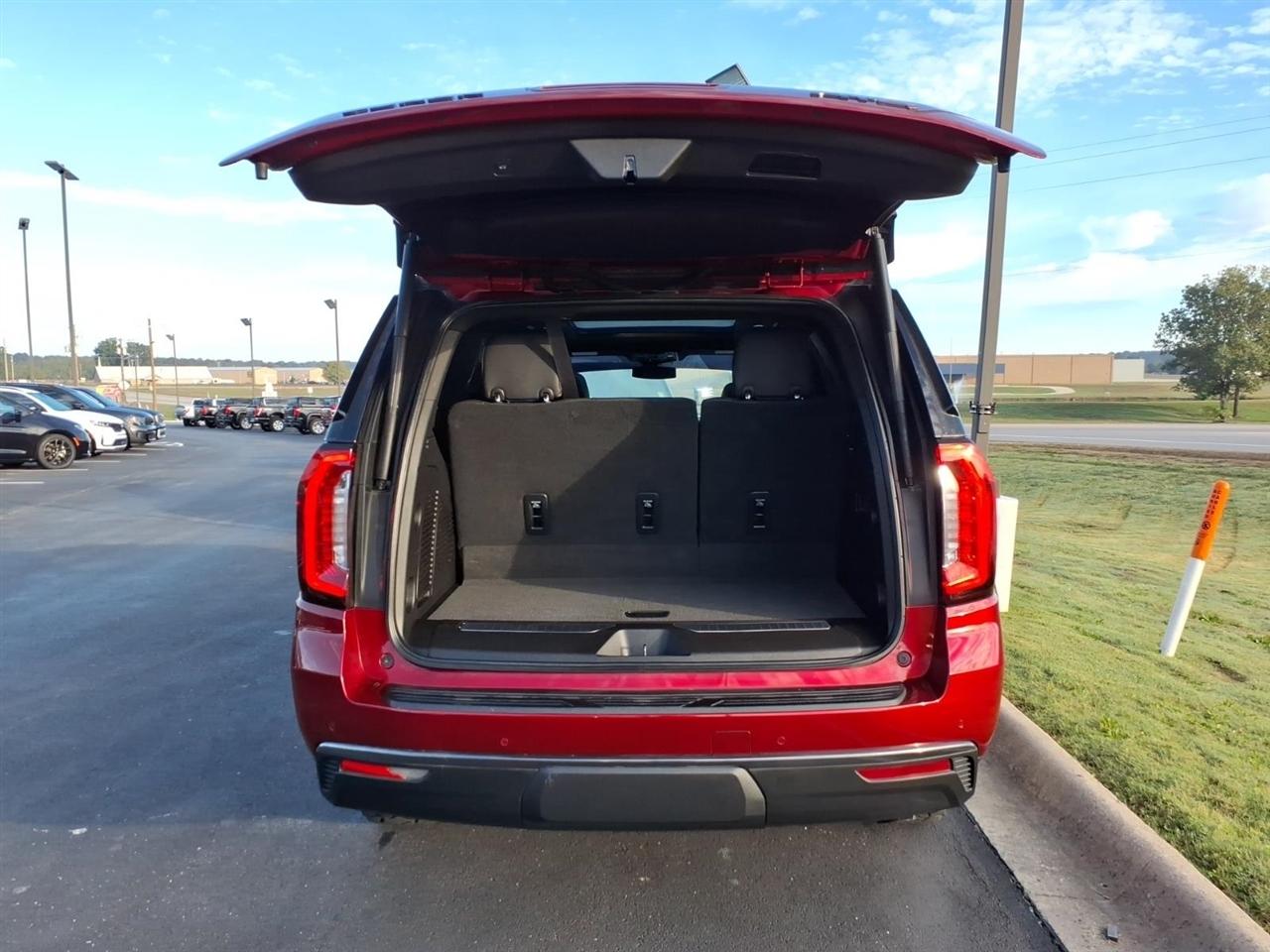 GMC Yukon 4WD 4dr AT4 2023