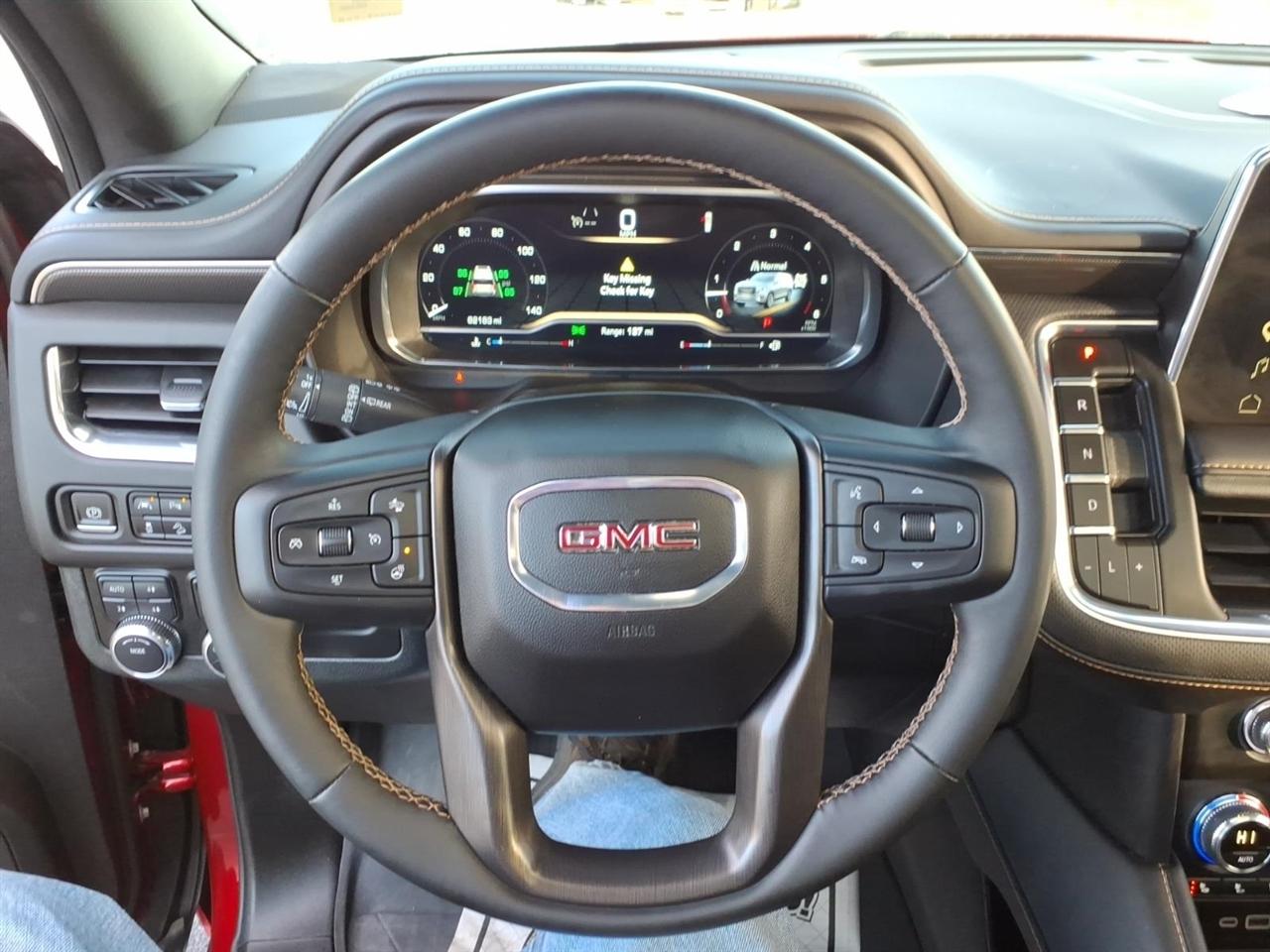 GMC Yukon 4WD 4dr AT4 2023