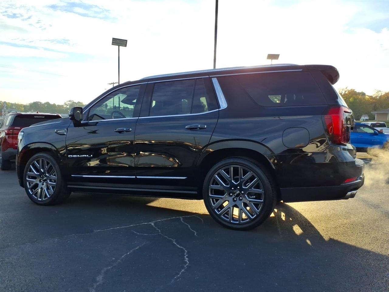 GMC Yukon 4WD 4dr Denali Ultimate 2026