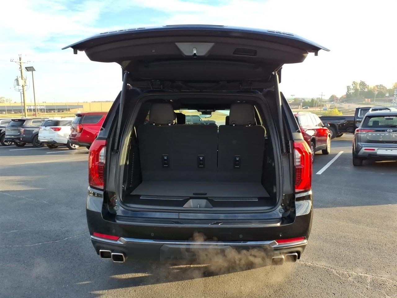 GMC Yukon 4WD 4dr Denali Ultimate 2026