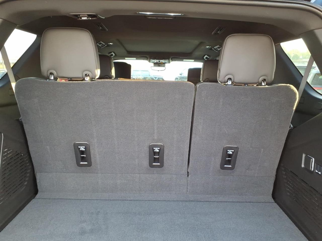 GMC Yukon 4WD 4dr Denali Ultimate 2026
