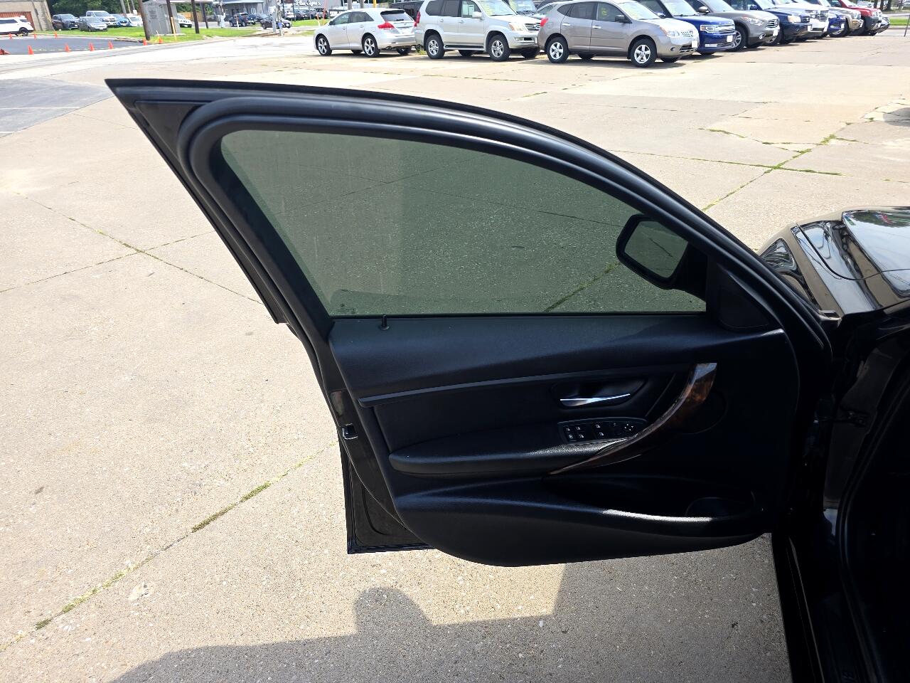 BMW 3-Series 328i xDrive Sedan 2014 BMW 3-Series 328i xDrive Sedan 2014