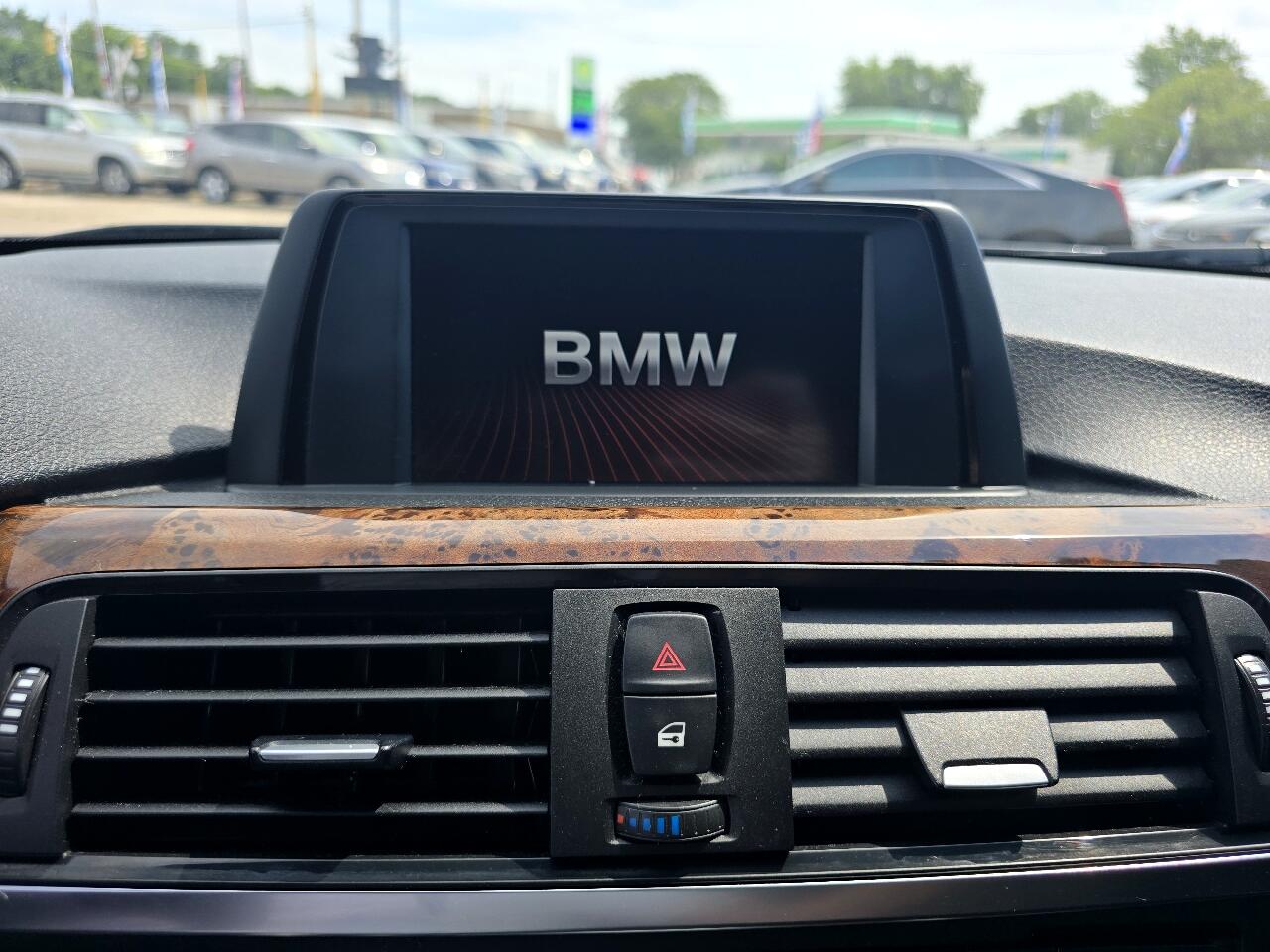 BMW 3-Series 328i xDrive Sedan 2014 BMW 3-Series 328i xDrive Sedan 2014