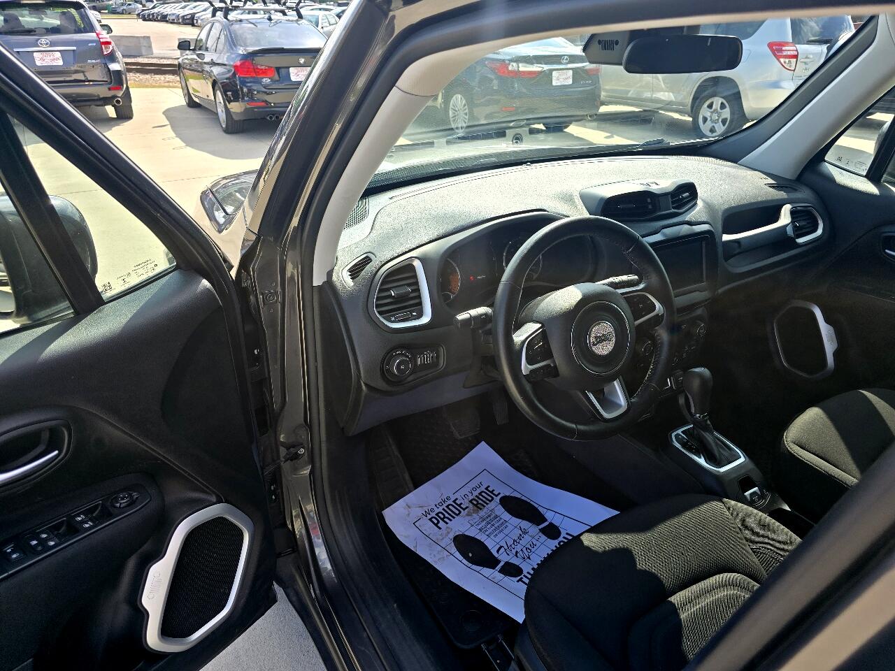 2018 Jeep Renegade Latitude North Edition photo 4