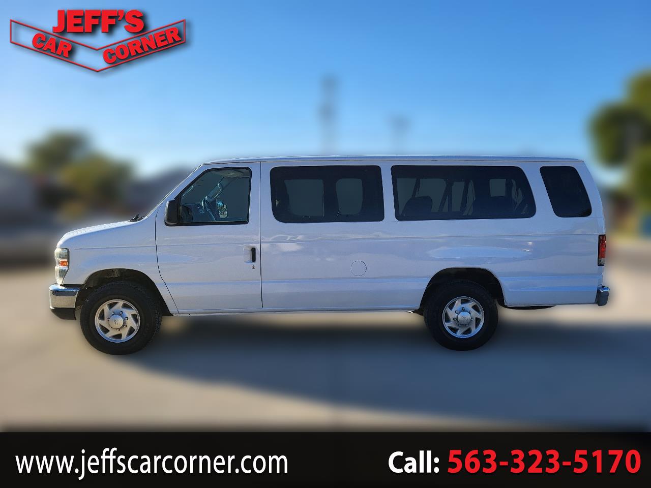 2011 Ford E-Series Econoline Wagon XLT