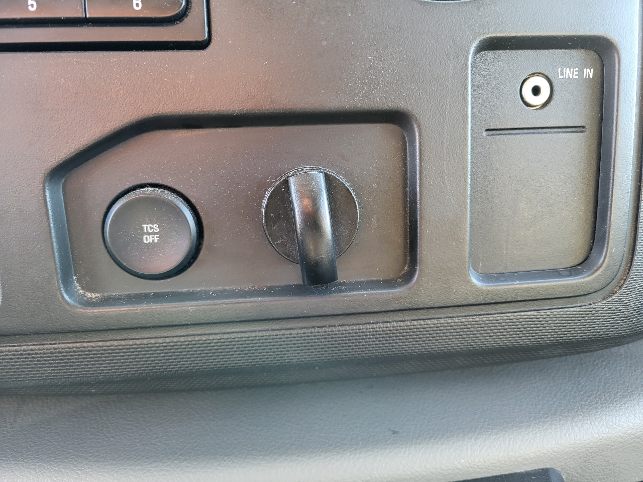 Ford Econoline E-350 XLT Super Duty Extended 2011 Ford Econoline E-350 XLT Super Duty Extended 2011