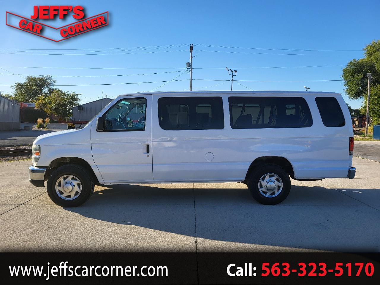 2011 Ford Econoline E-350 XLT Super Duty Extended