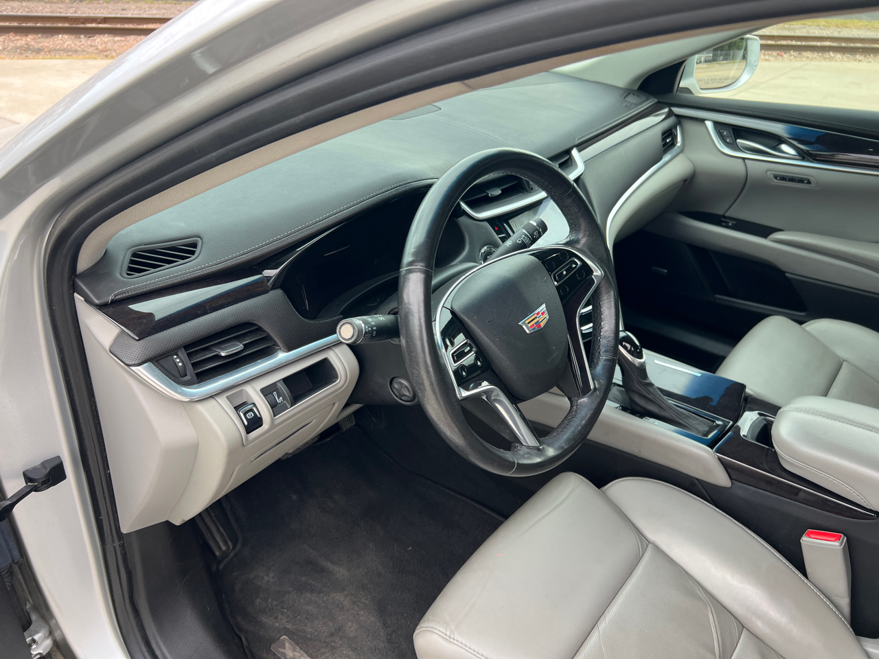 Cadillac XTS Luxury FWD 2016 Cadillac XTS Luxury FWD 2016