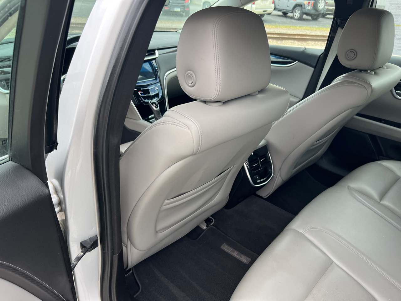 Cadillac XTS Luxury FWD 2016 Cadillac XTS Luxury FWD 2016