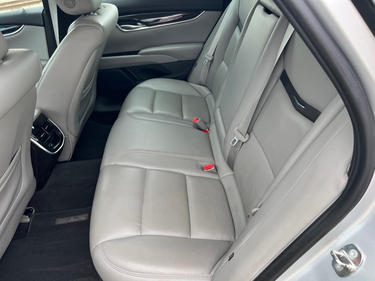 Cadillac XTS Luxury FWD 2016 Cadillac XTS Luxury FWD 2016