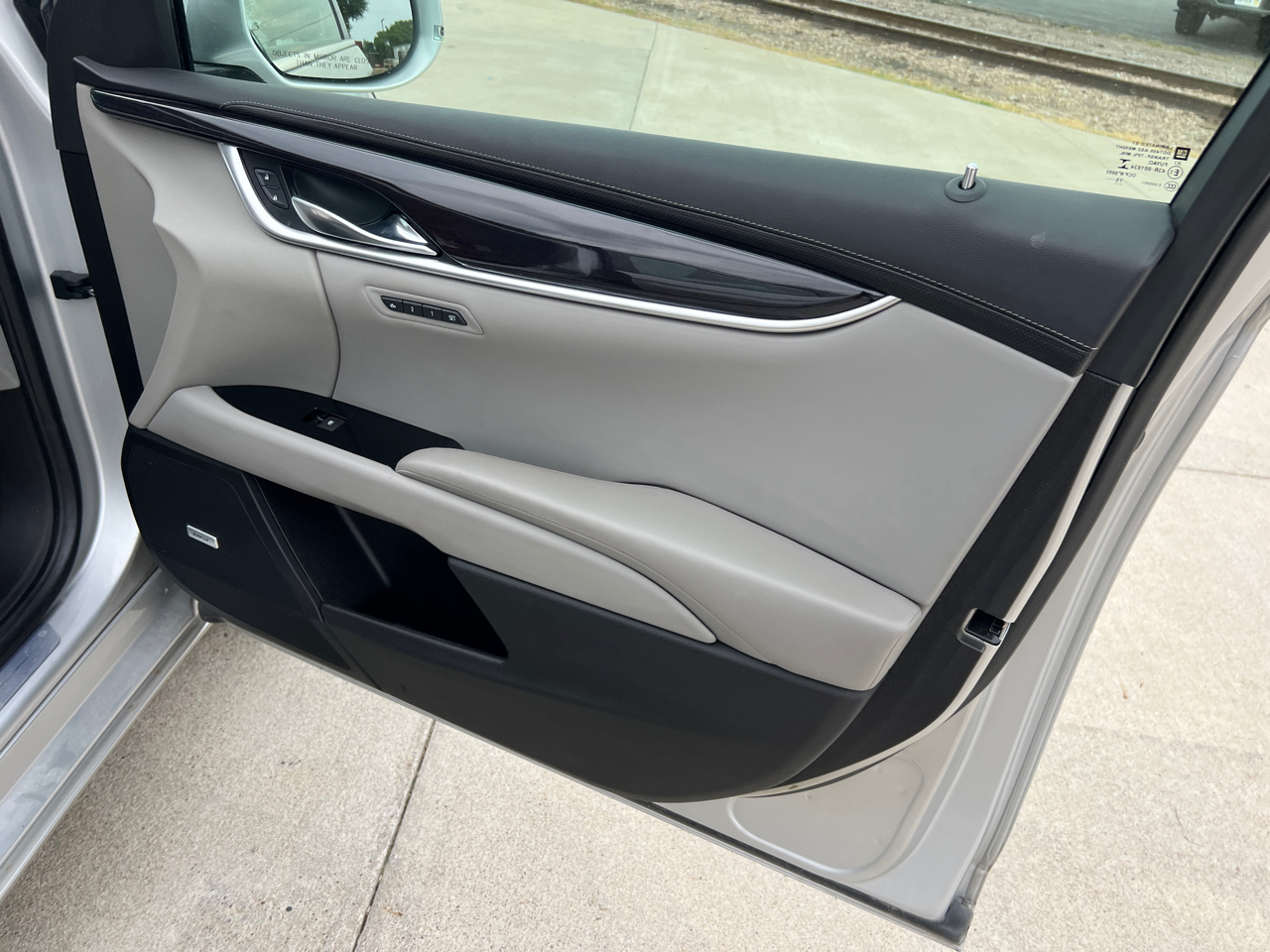 Cadillac XTS Luxury FWD 2016 Cadillac XTS Luxury FWD 2016