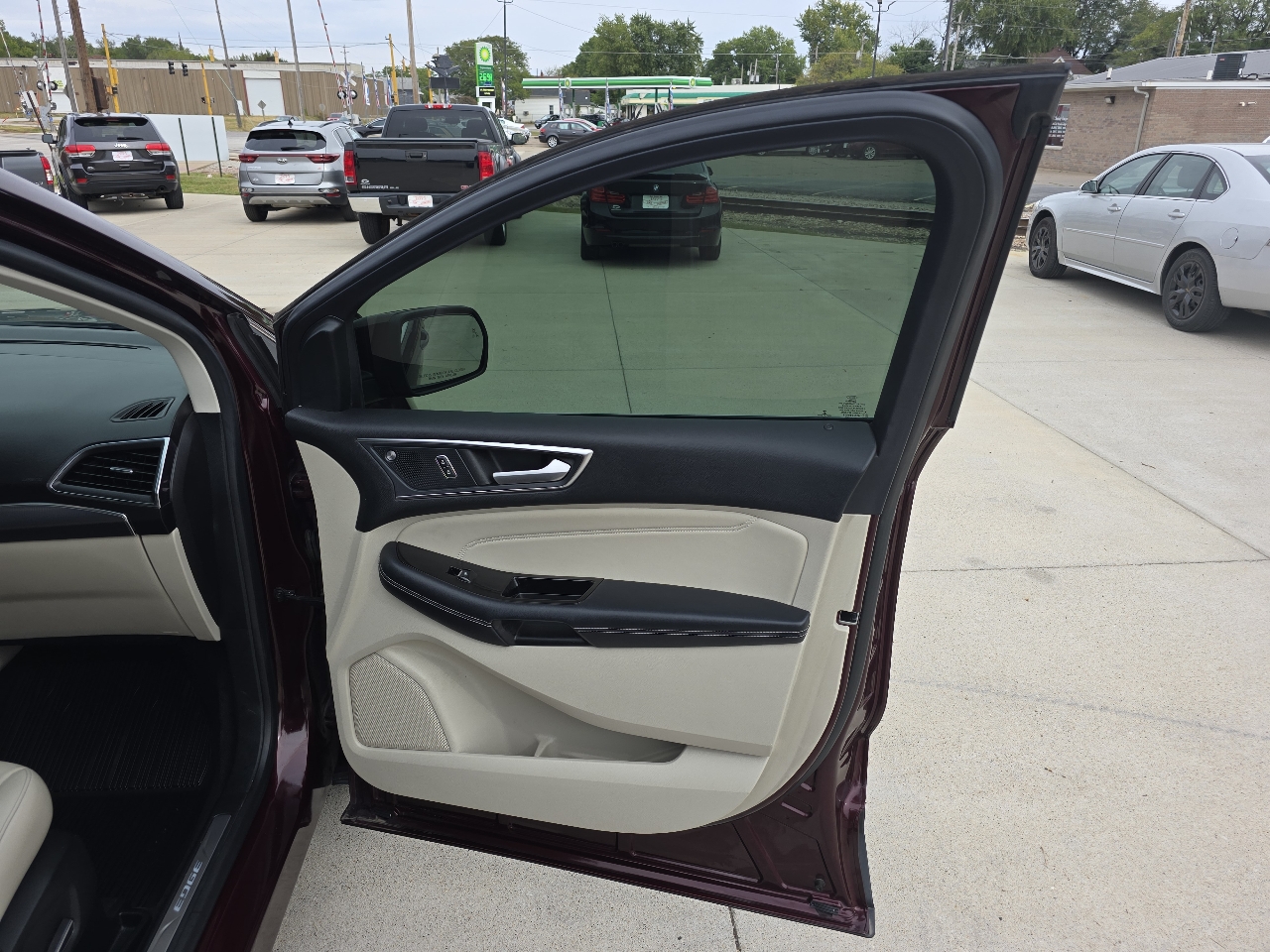 Ford Edge Titanium AWD 2019 Ford Edge Titanium AWD 2019