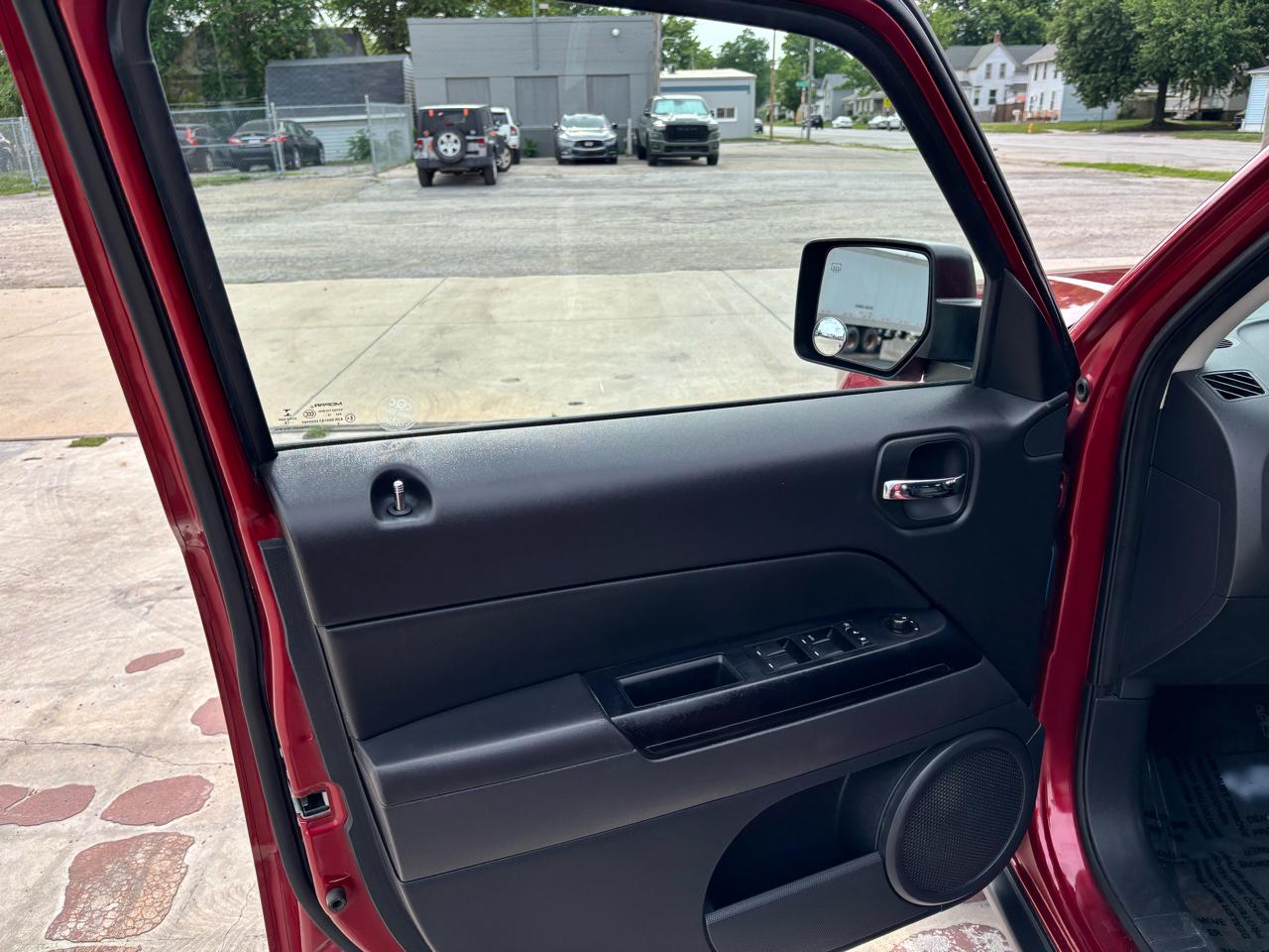 Jeep Patriot Sport 2WD 2016