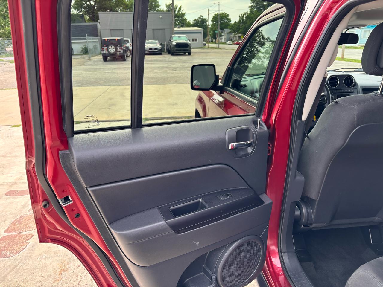 Jeep Patriot Sport 2WD 2016