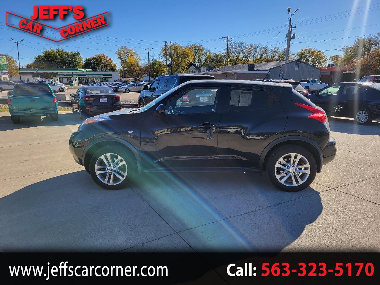 2012 Nissan Juke SV FWD