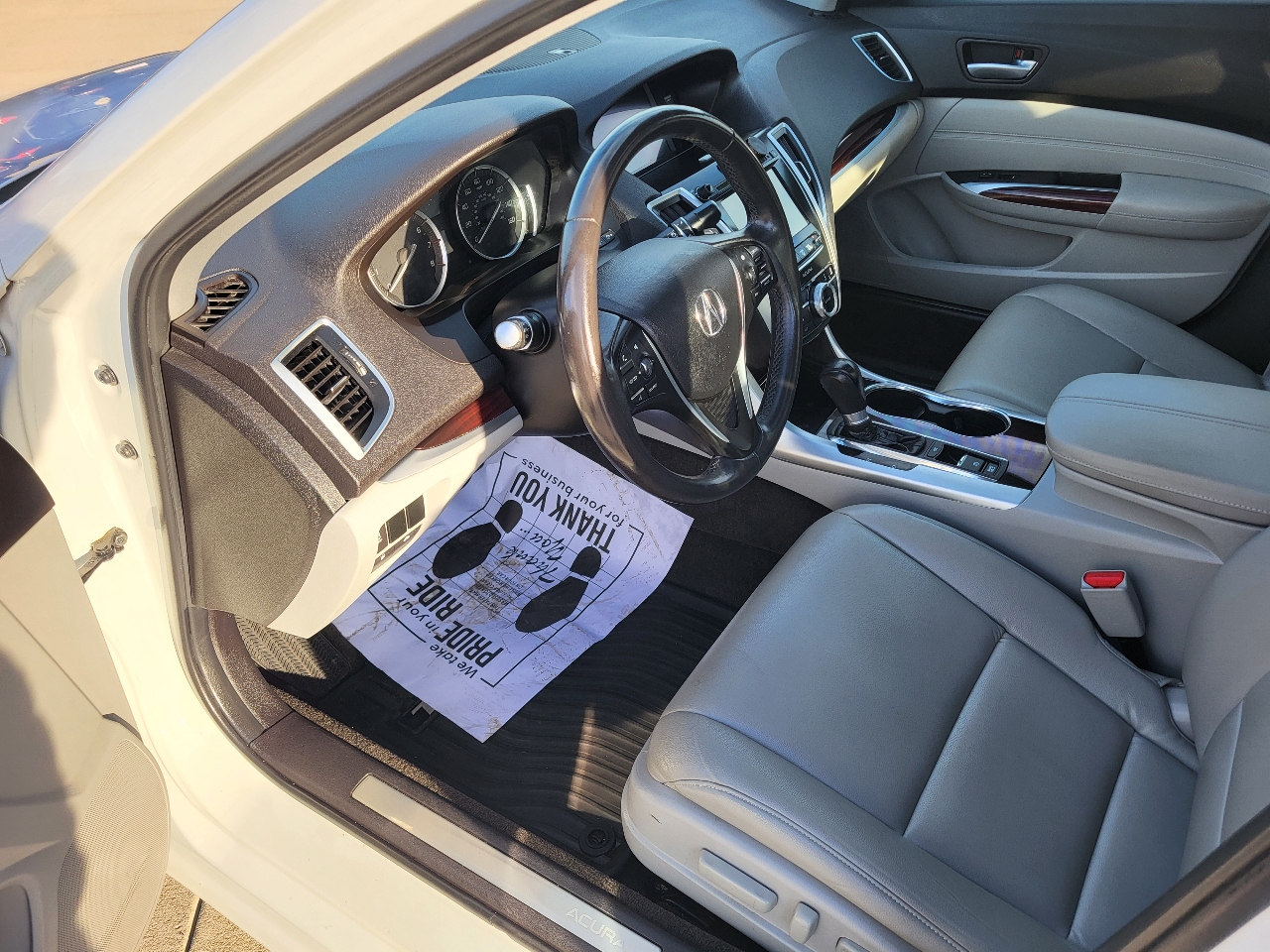 2015 Acura TLX Base photo 4