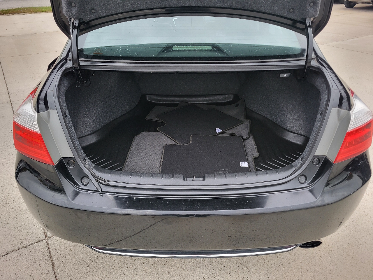 Honda Accord EX-L Sedan CVT 2013 Honda Accord EX-L Sedan CVT 2013