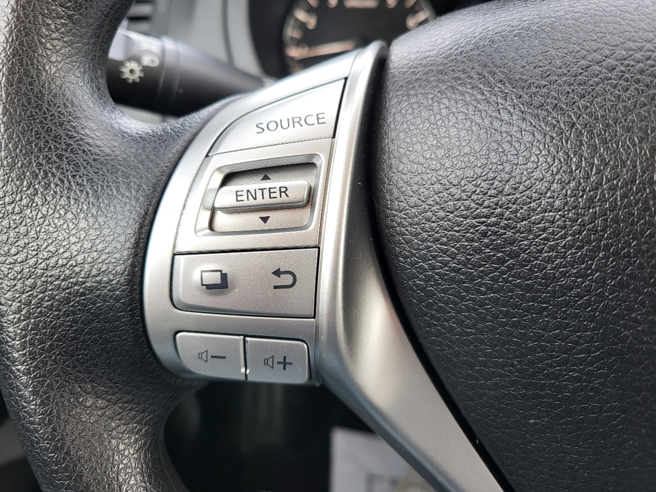 Nissan Altima 2.5 S 2016 Nissan Altima 2.5 S 2016