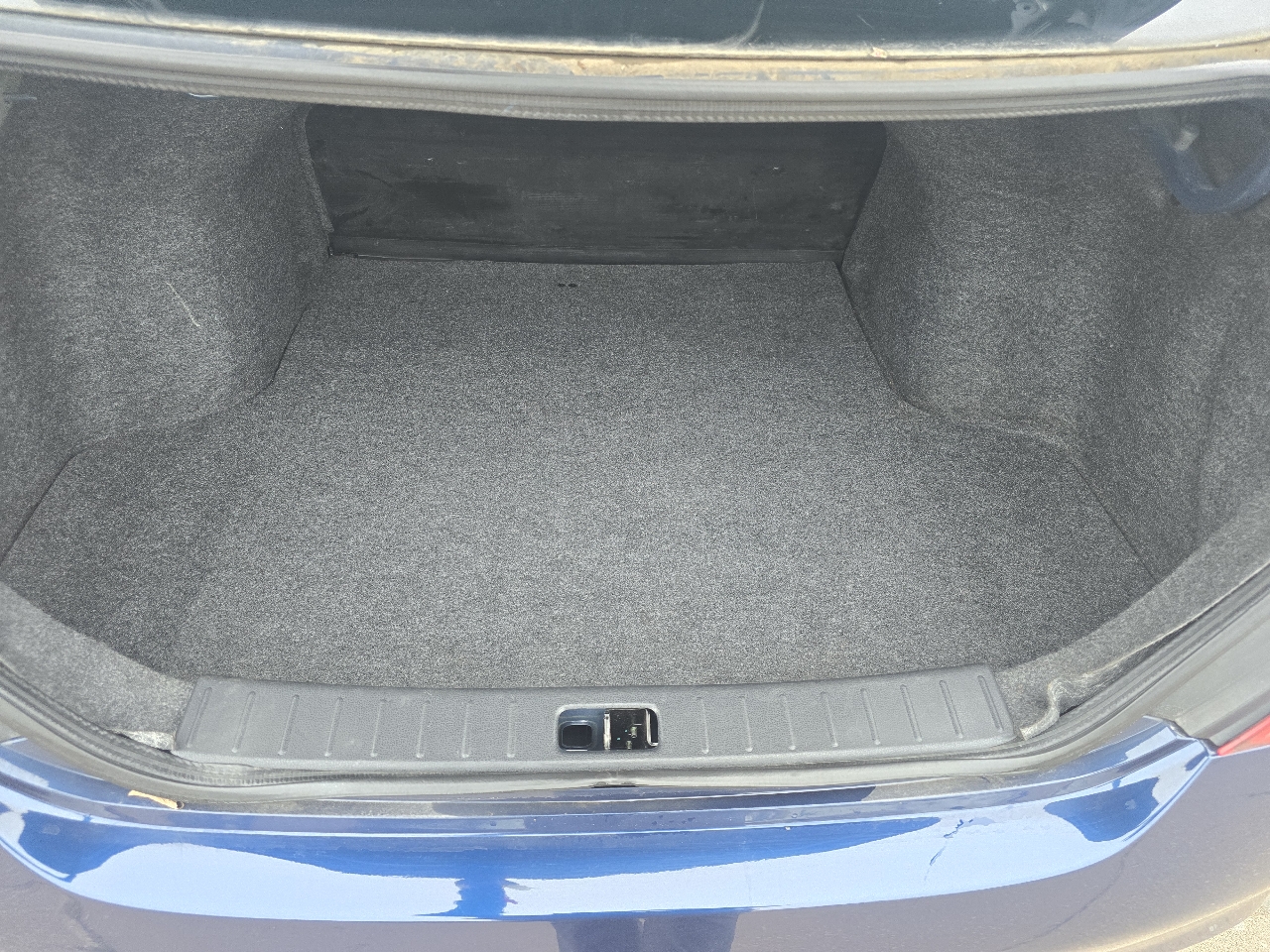 Nissan Versa 1.6 SV Sedan 2014 Nissan Versa 1.6 SV Sedan 2014