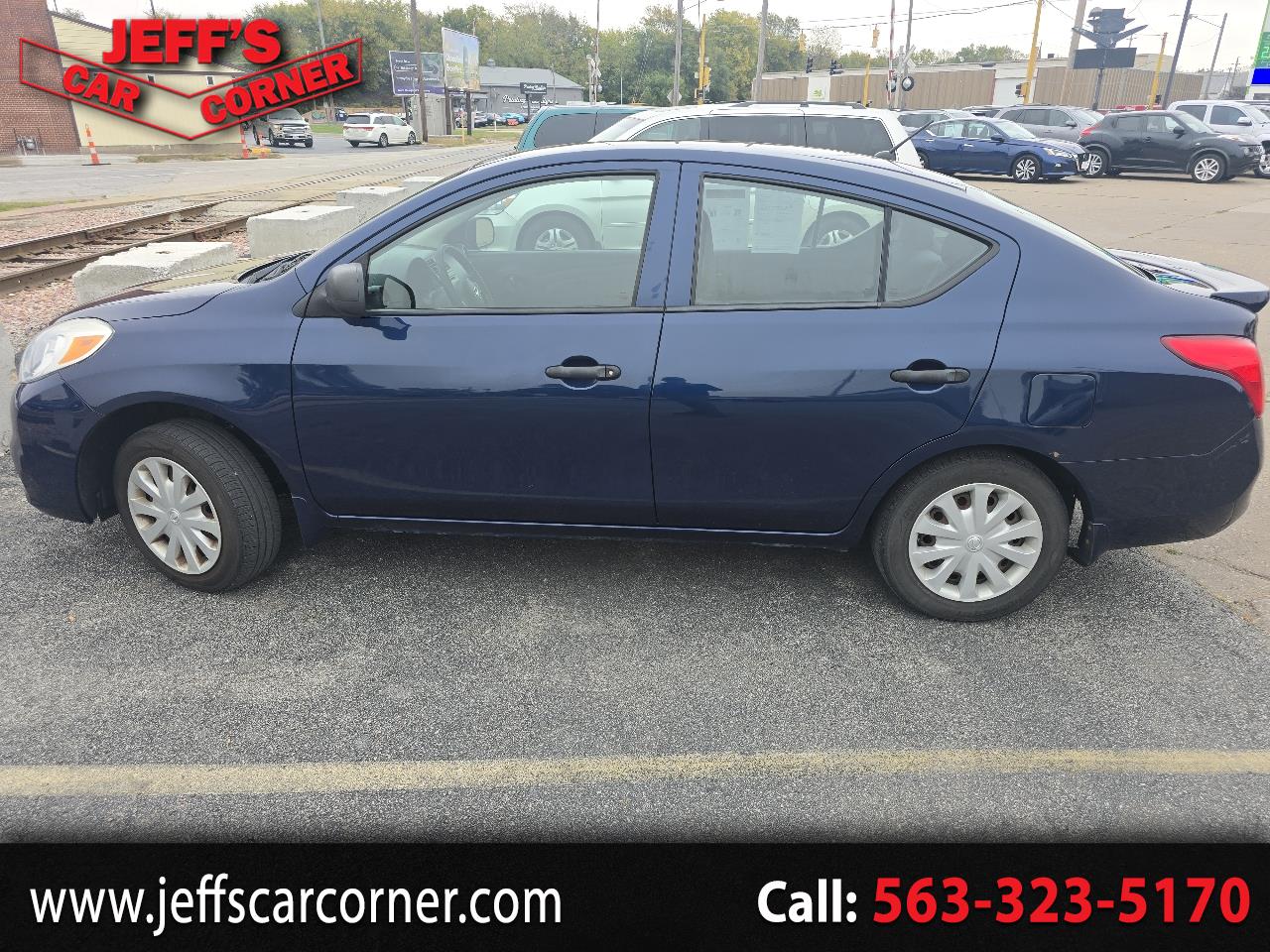 Nissan Versa 1.6 SV Sedan 2014 Nissan Versa 1.6 SV Sedan 2014
