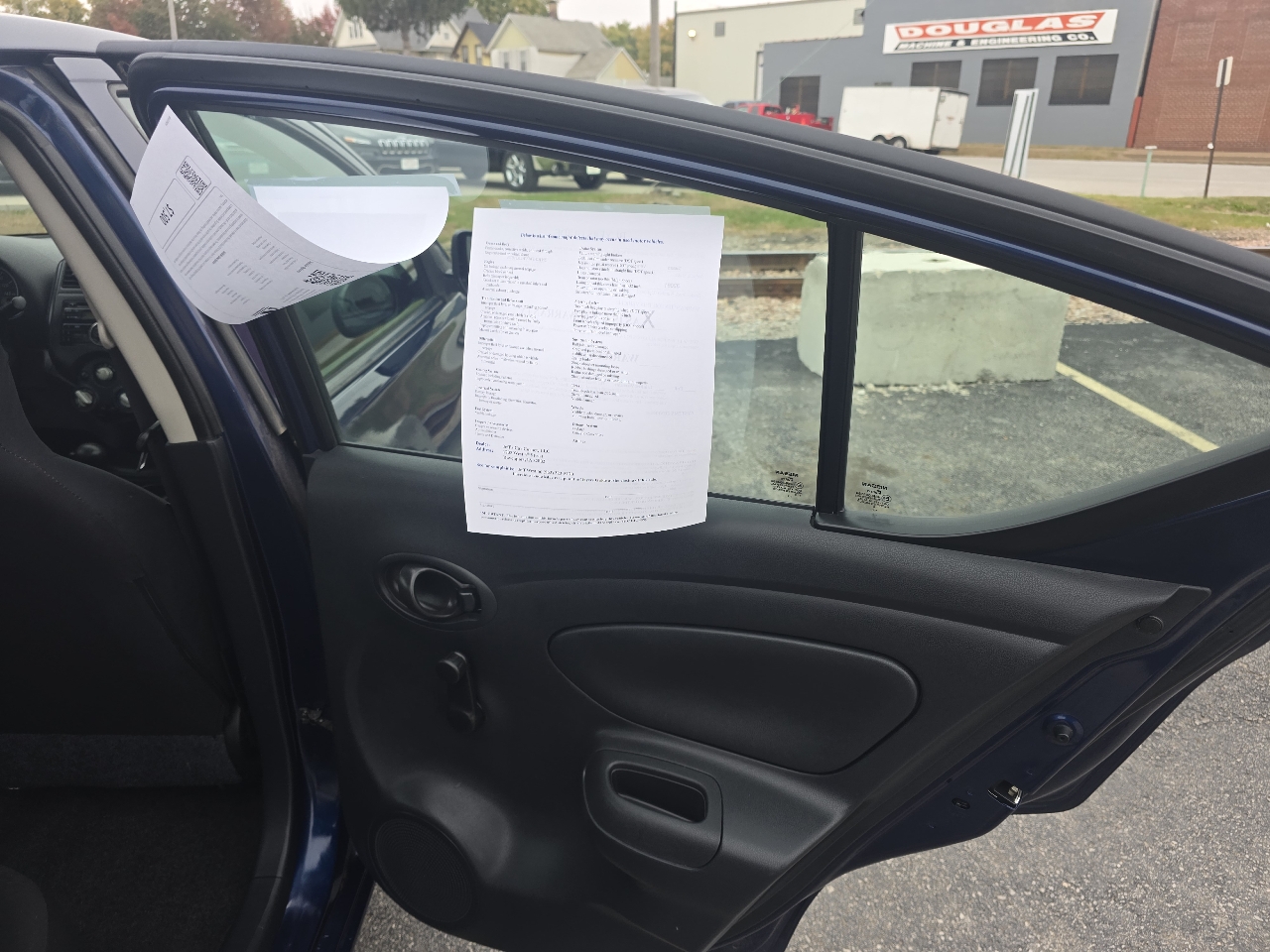 Nissan Versa 1.6 SV Sedan 2014 Nissan Versa 1.6 SV Sedan 2014