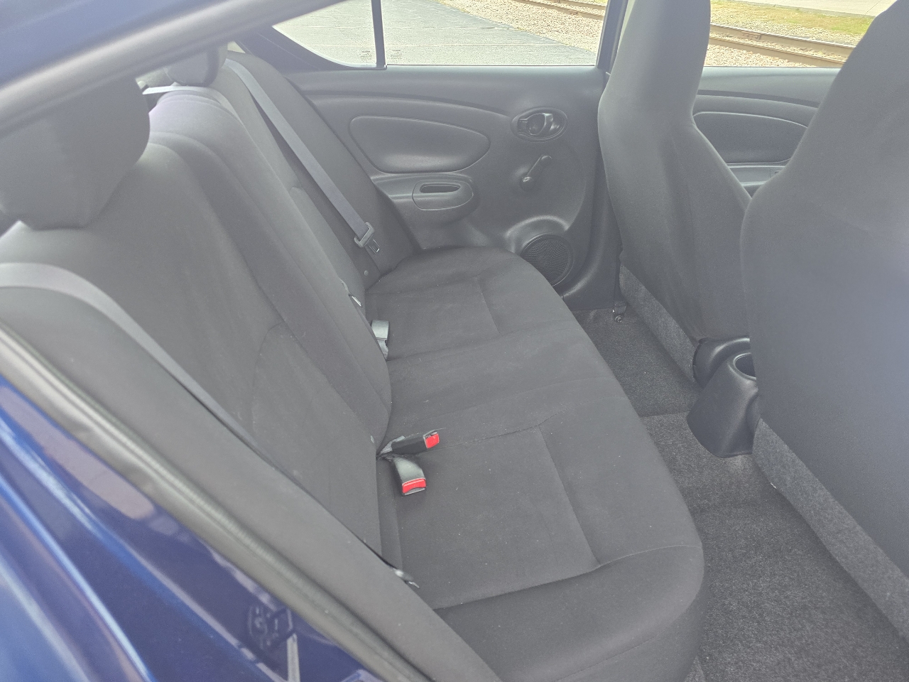 Nissan Versa 1.6 SV Sedan 2014 Nissan Versa 1.6 SV Sedan 2014