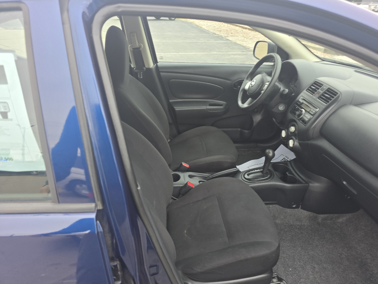 Nissan Versa 1.6 SV Sedan 2014 Nissan Versa 1.6 SV Sedan 2014