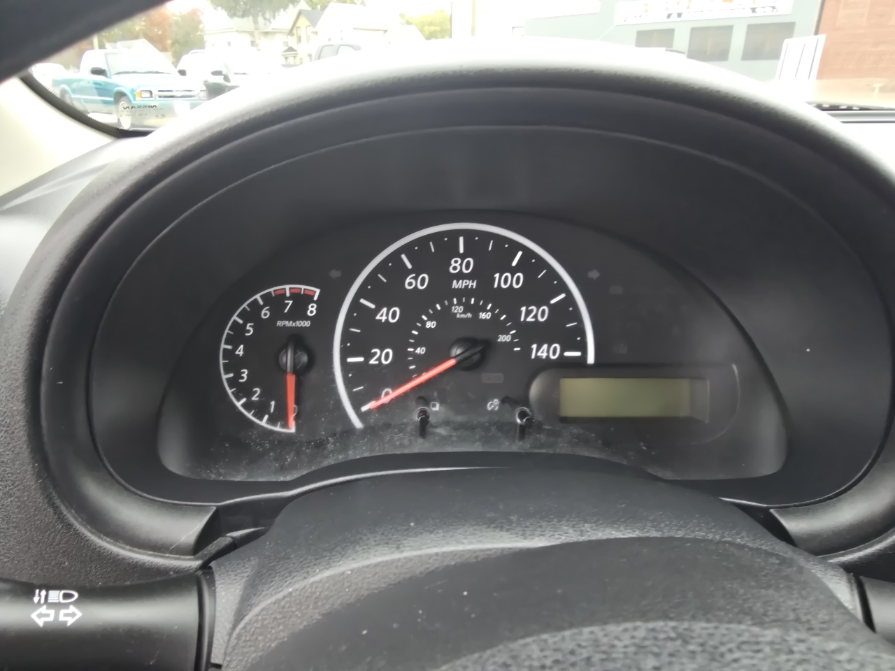 Nissan Versa 1.6 SV Sedan 2014 Nissan Versa 1.6 SV Sedan 2014