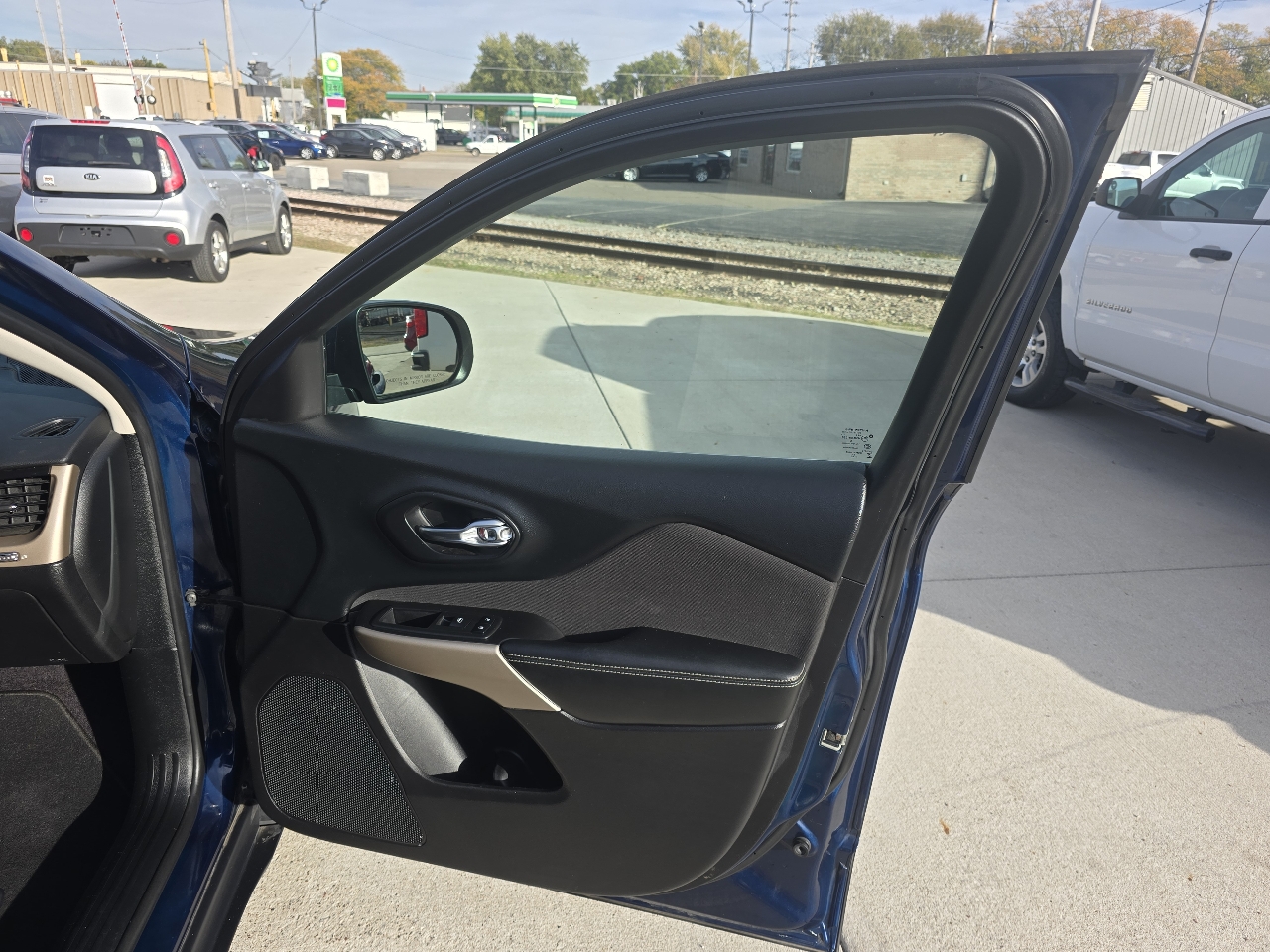 Jeep Cherokee Latitude FWD 2018 Jeep Cherokee Latitude FWD 2018