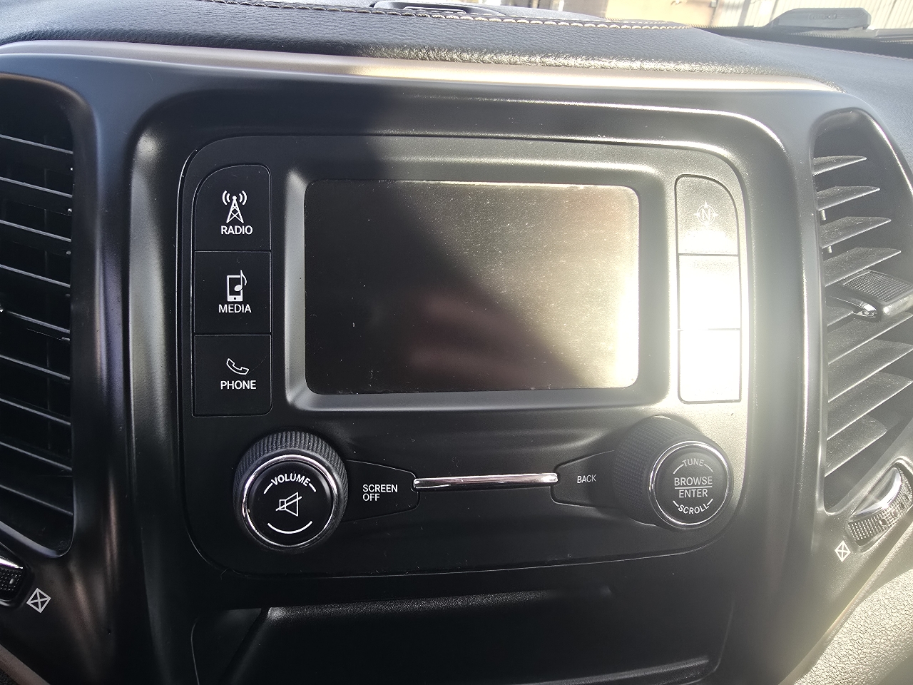 Jeep Cherokee Latitude FWD 2018 Jeep Cherokee Latitude FWD 2018