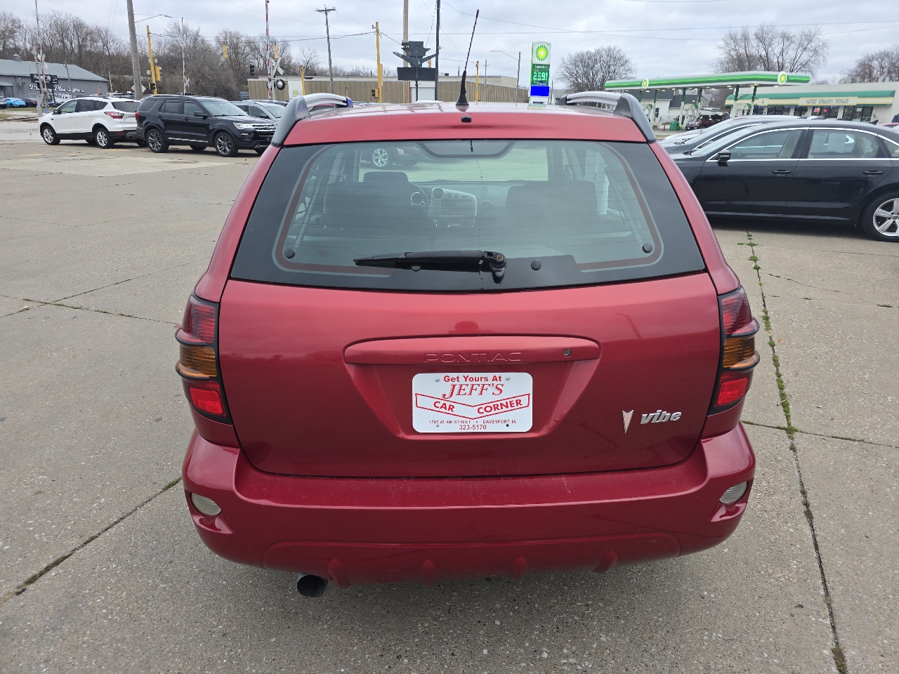 2005 Pontiac Vibe Base photo 4