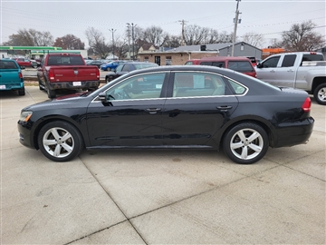 2013 Volkswagen Passat 2.5L SE MT