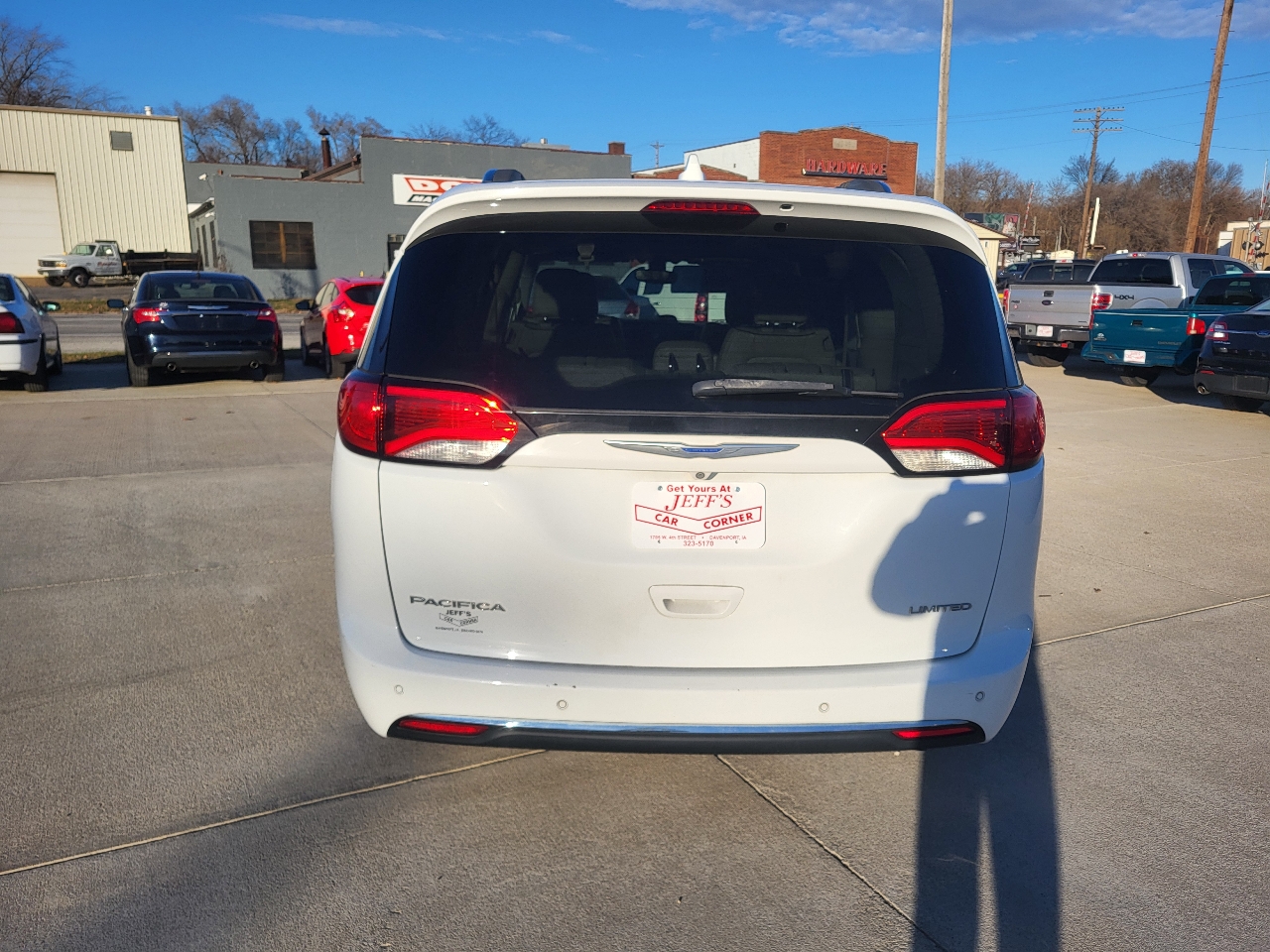 Chrysler Pacifica Limited 2018