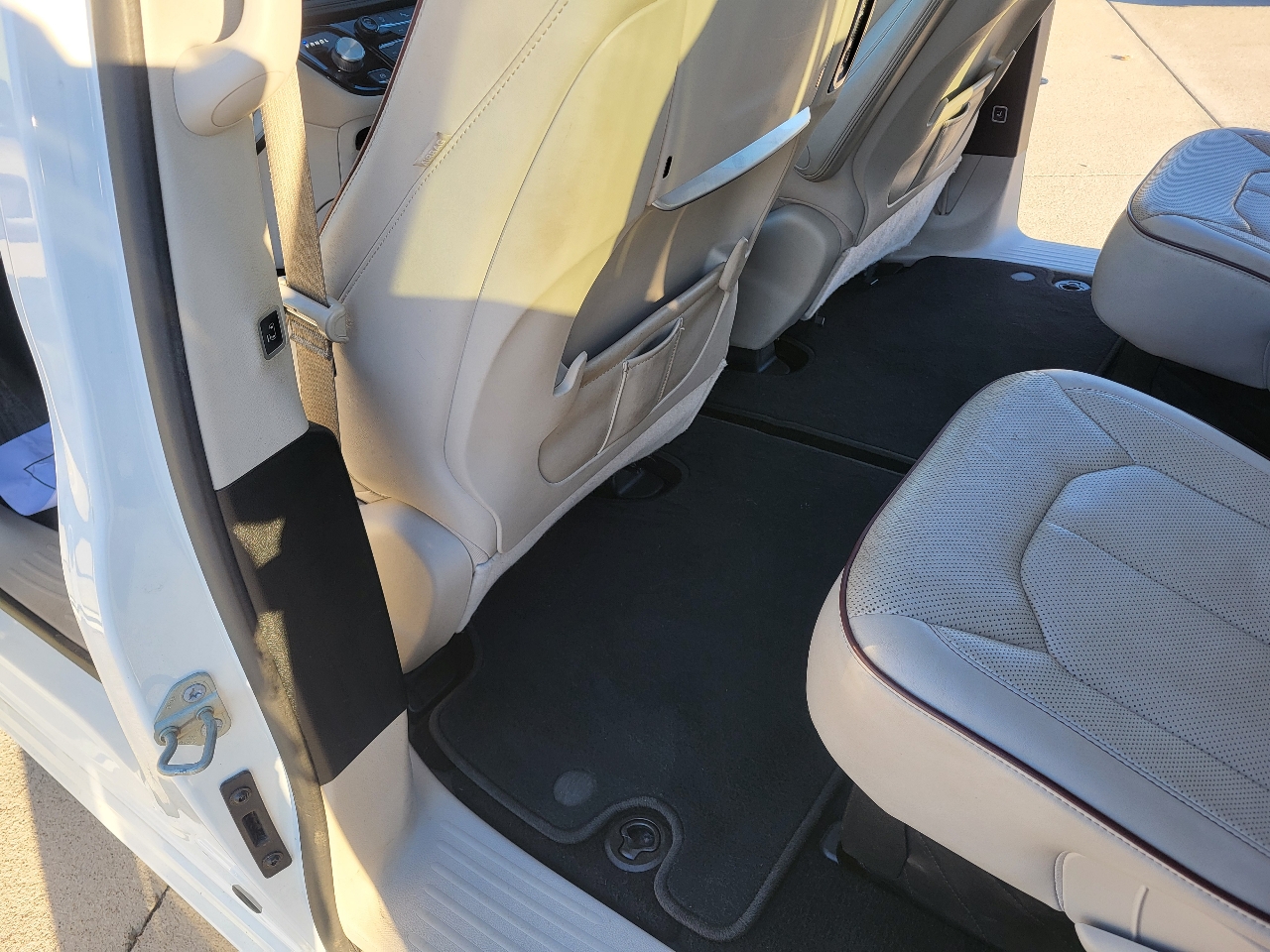 Chrysler Pacifica Limited 2018