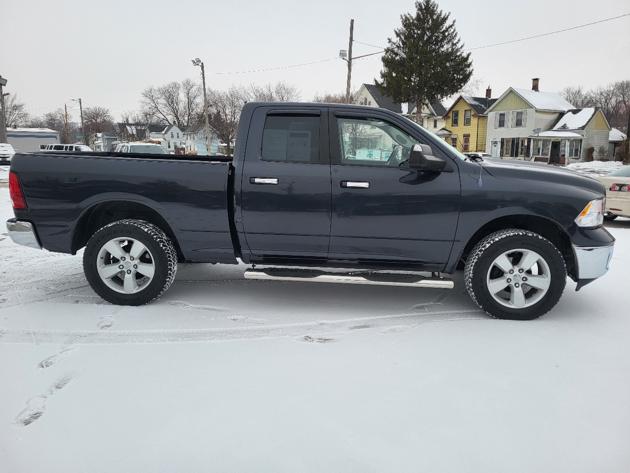 RAM 1500 SLT Quad Cab 4WD 2013