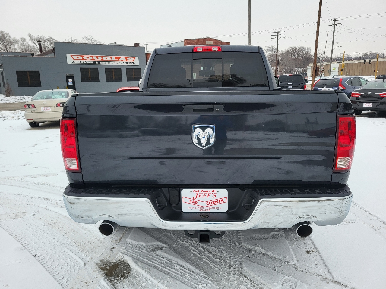RAM 1500 SLT Quad Cab 4WD 2013