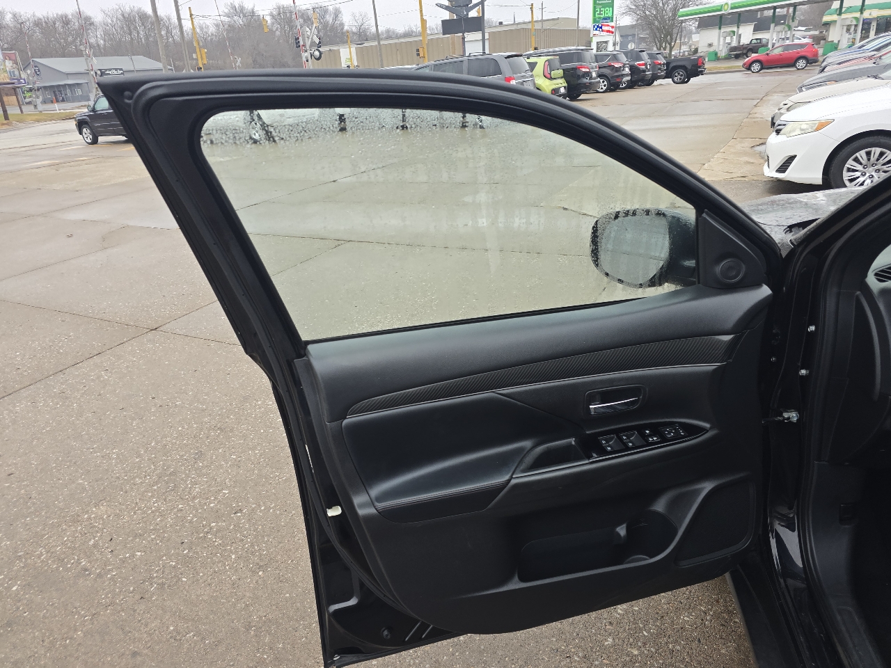 Mitsubishi Outlander SEL 2WD 2020